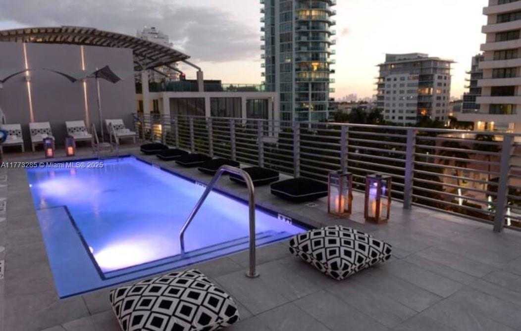 Small Image of 6080 COLLINS AVENUE #PH09, Miami Beach Number 7