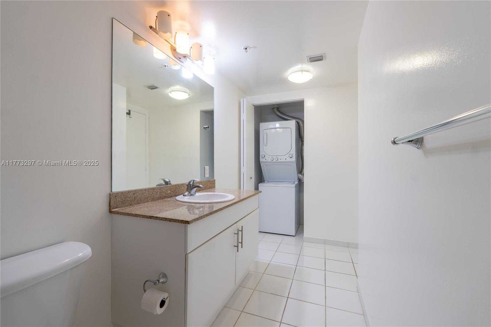 Small Image of 1861 NORTH WEST S RIVER DR #1904, Miami Number 10
