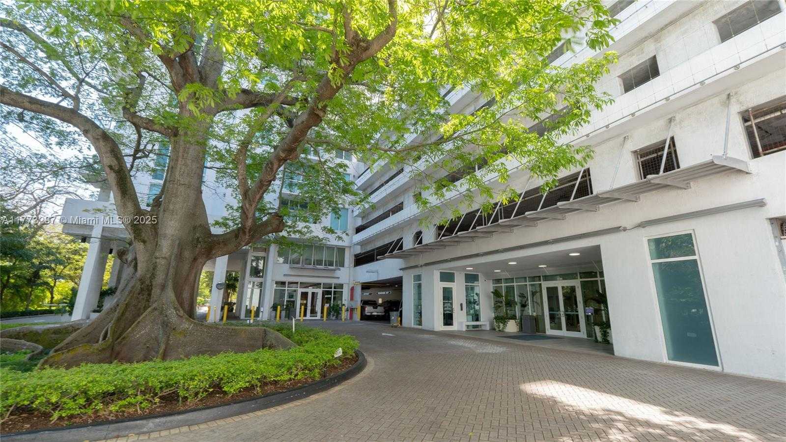 Small Image of 1861 NORTH WEST S RIVER DR #1904, Miami Number 16
