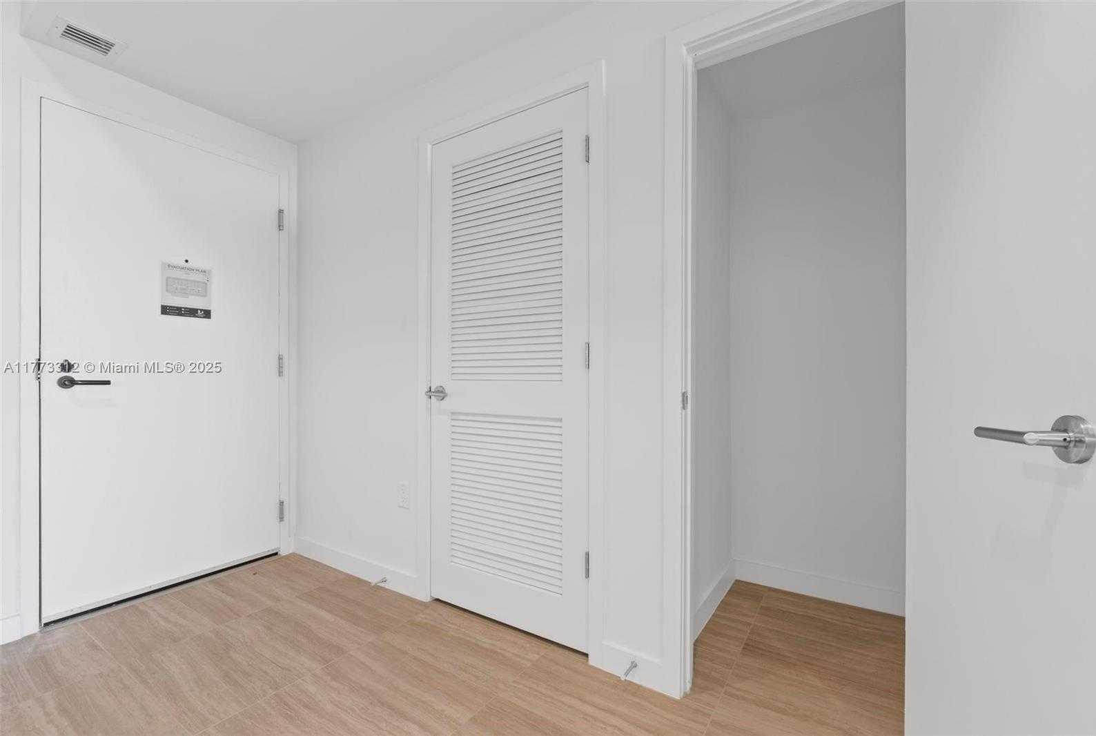 Small Image of 580 72ND #704, Miami Beach Number 11