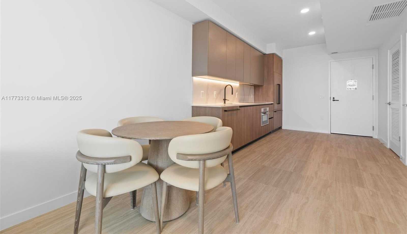 Small Image of 580 72ND #704, Miami Beach Number 15