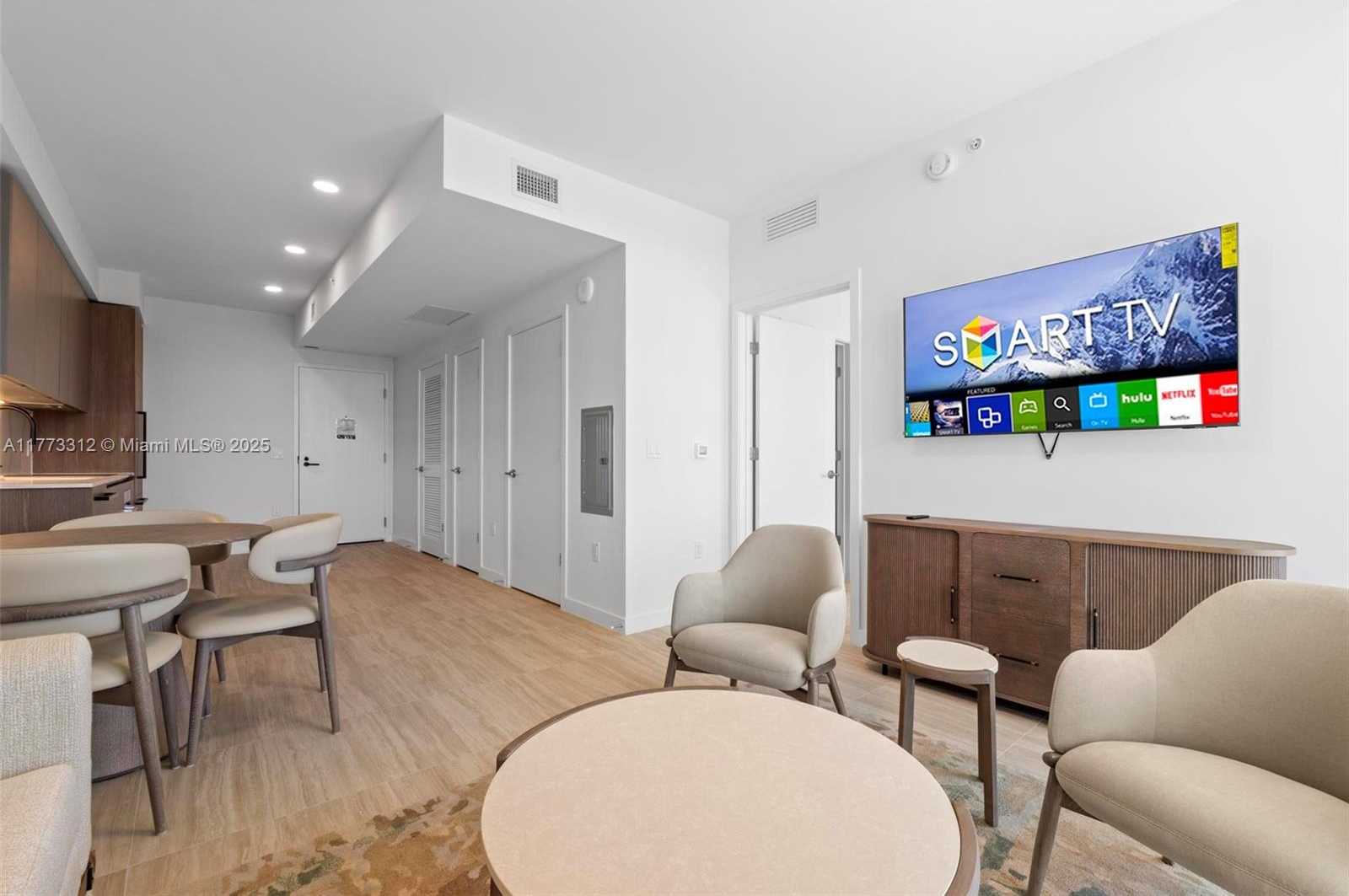 Small Image of 580 72ND #704, Miami Beach Number 17