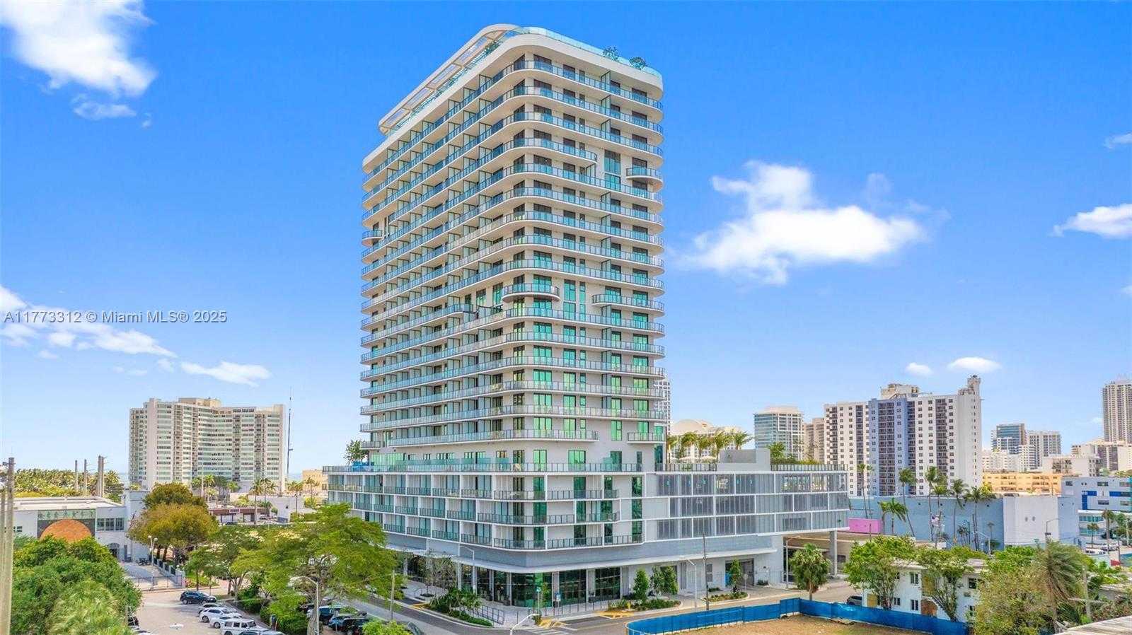Small Image of 580 72ND #704, Miami Beach Number 37