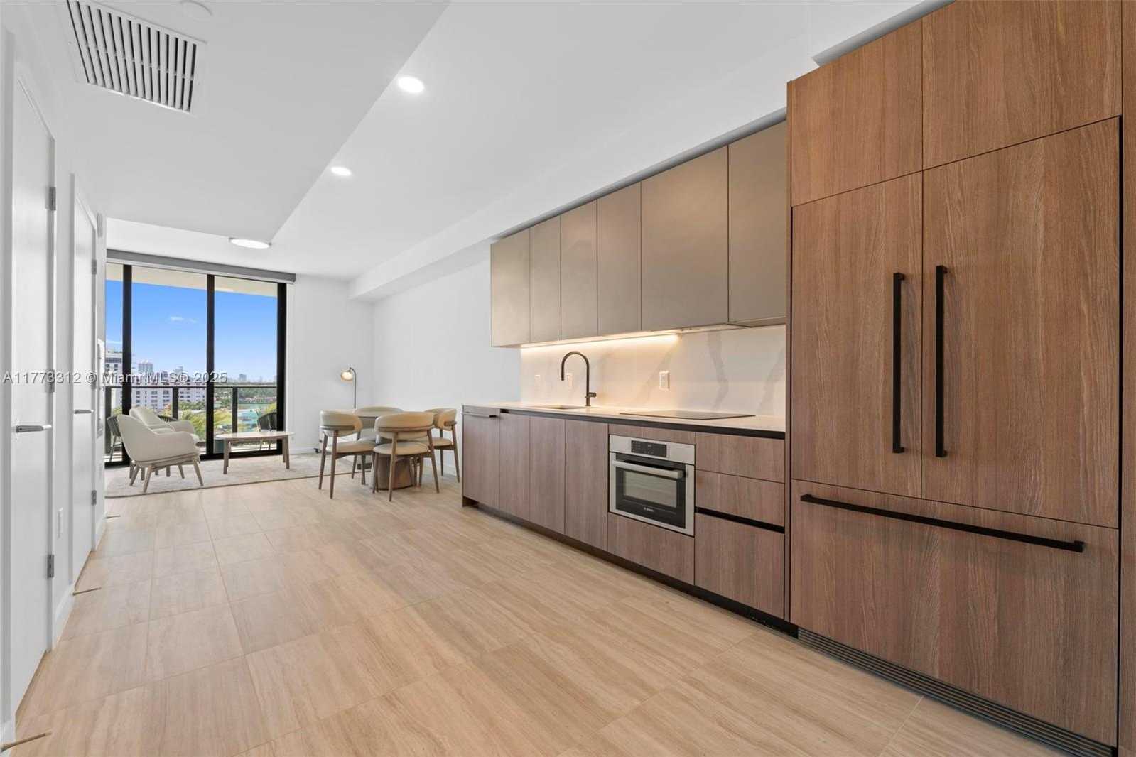 Small Image of 580 72ND #704, Miami Beach Number 5