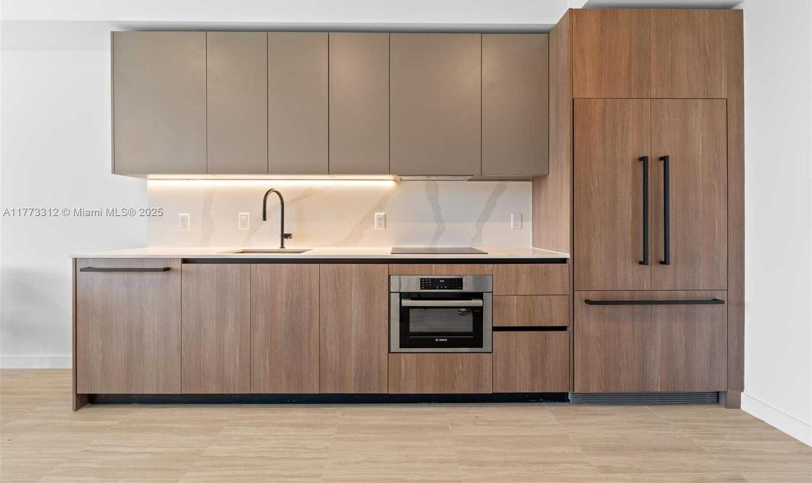 Small Image of 580 72ND #704, Miami Beach Number 6