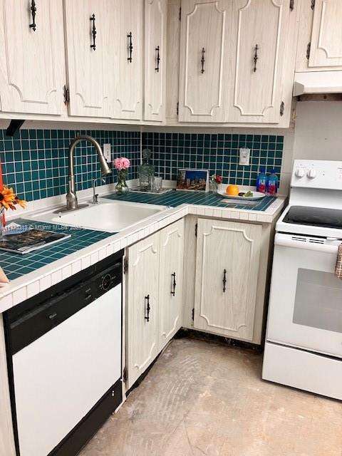 Small Image of 6700 CYPRESS RD #207, Plantation Number 3