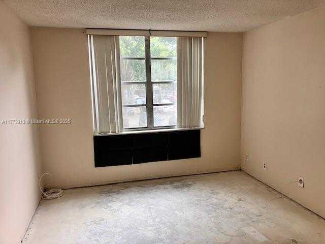 Small Image of 6700 CYPRESS RD #207, Plantation Number 9