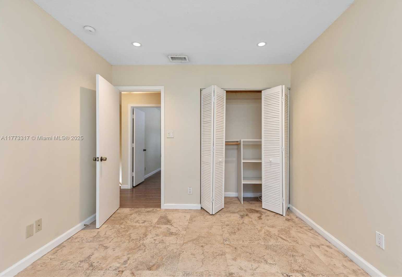 Small Image of 11466 SOUTH WEST 109TH RD #42X, Miami Number 14