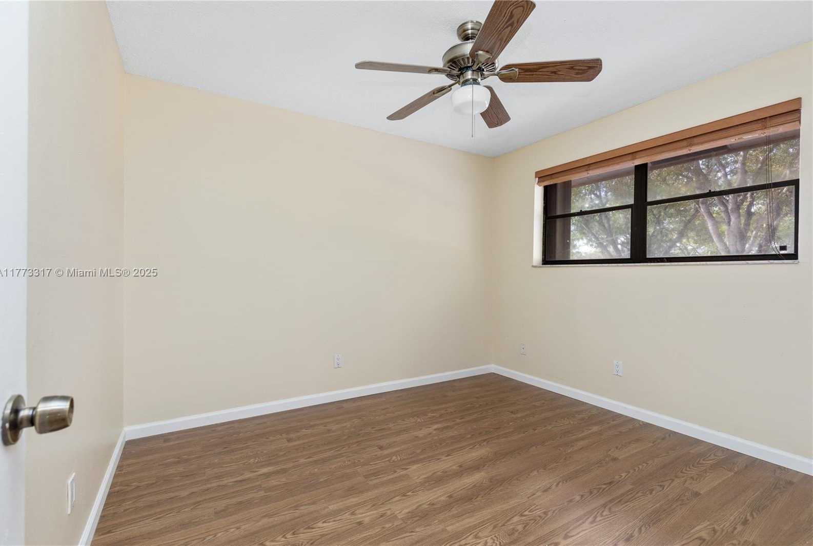 Small Image of 11466 SOUTH WEST 109TH RD #42X, Miami Number 19