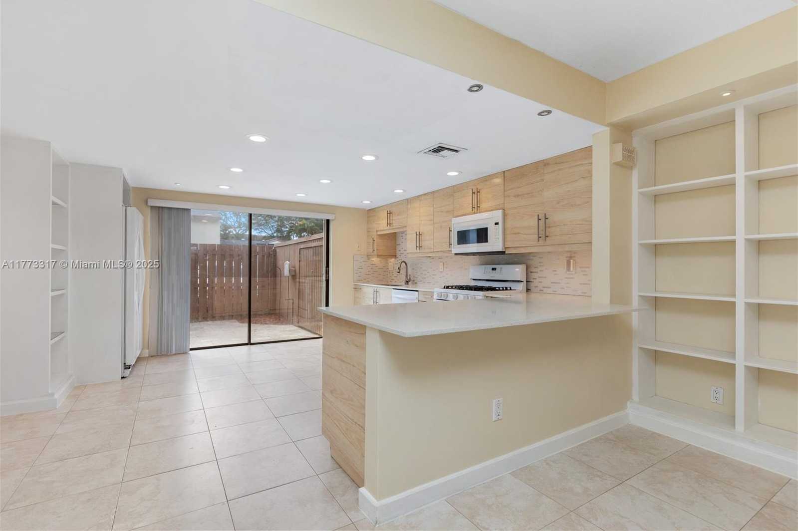 Small Image of 11466 SOUTH WEST 109TH RD #42X, Miami Number 30