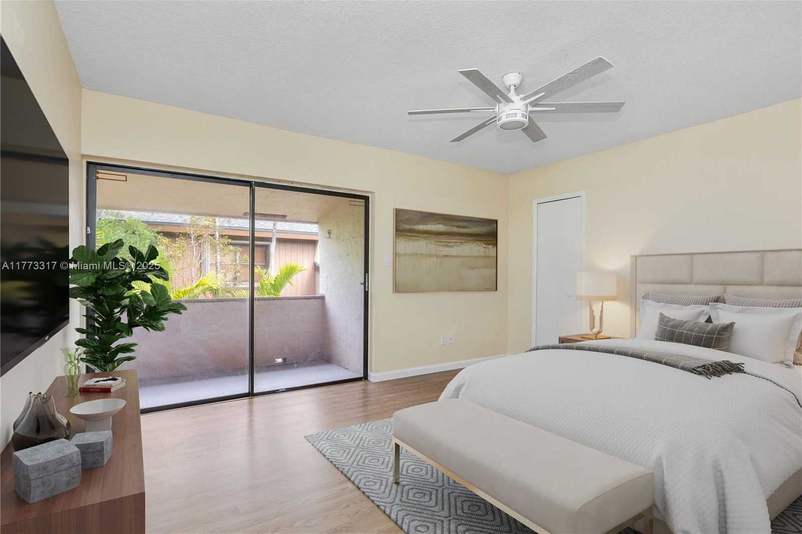 Small Image of 11466 SOUTH WEST 109TH RD #42X, Miami Number 4