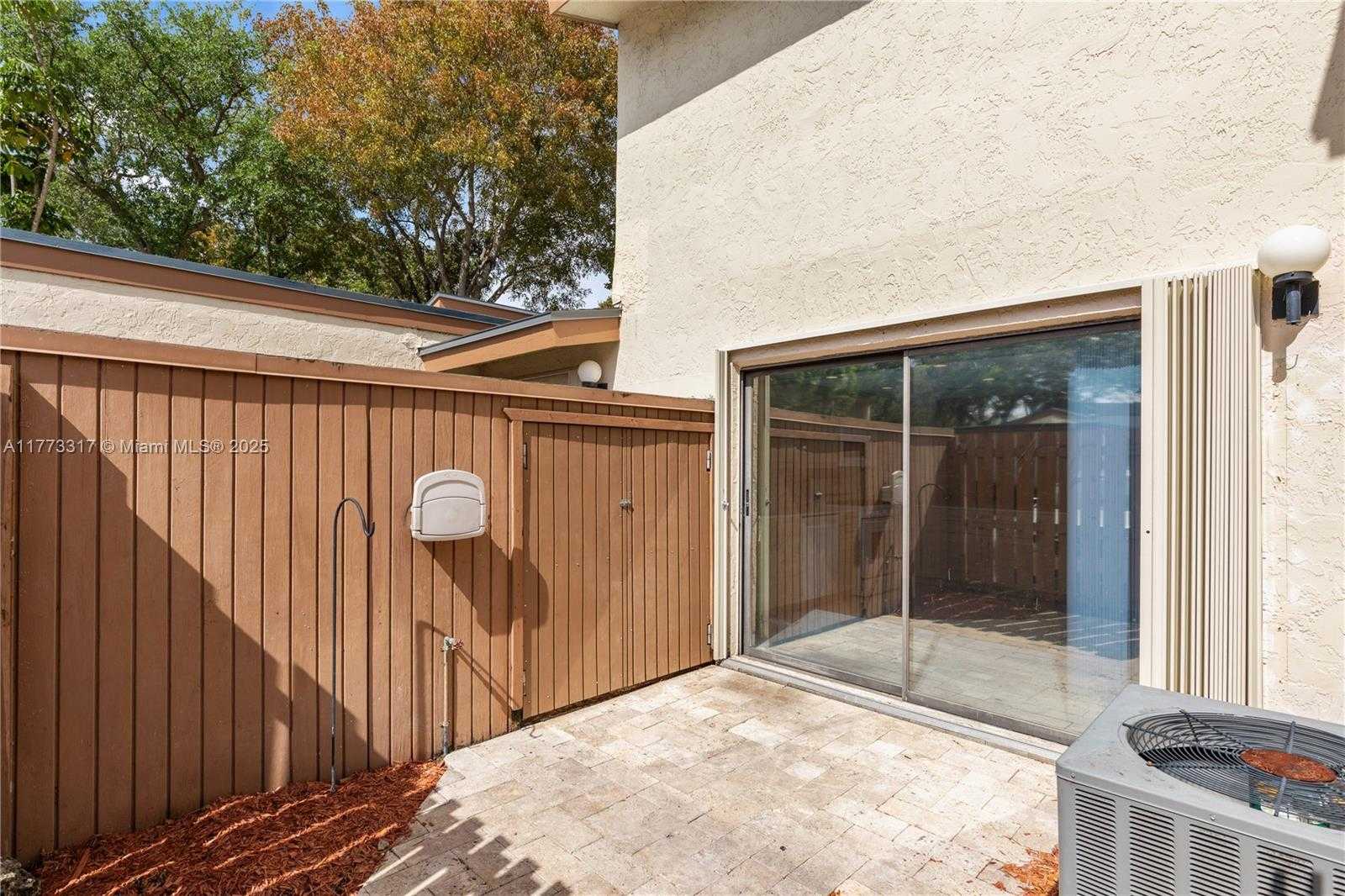 Small Image of 11466 SOUTH WEST 109TH RD #42X, Miami Number 40