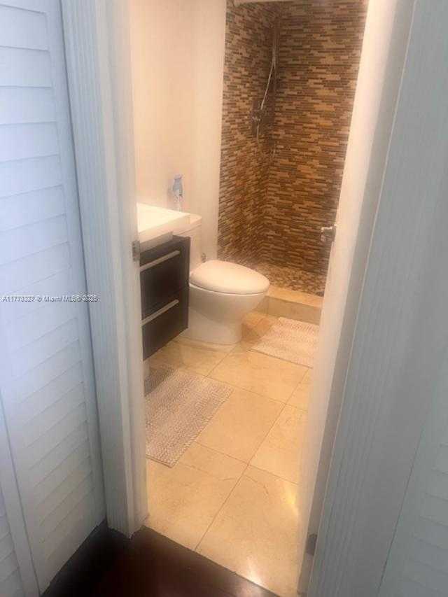 Small Image of 20335 WEST COUNTRY CLUB DR #2106, Aventura Number 13