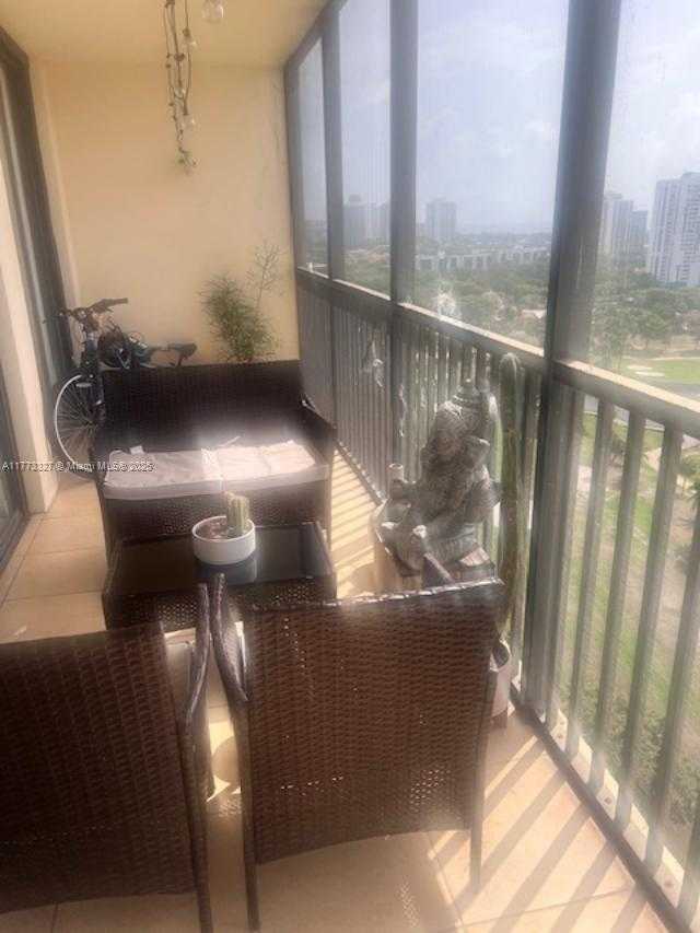 Small Image of 20335 WEST COUNTRY CLUB DR #2106, Aventura Number 15