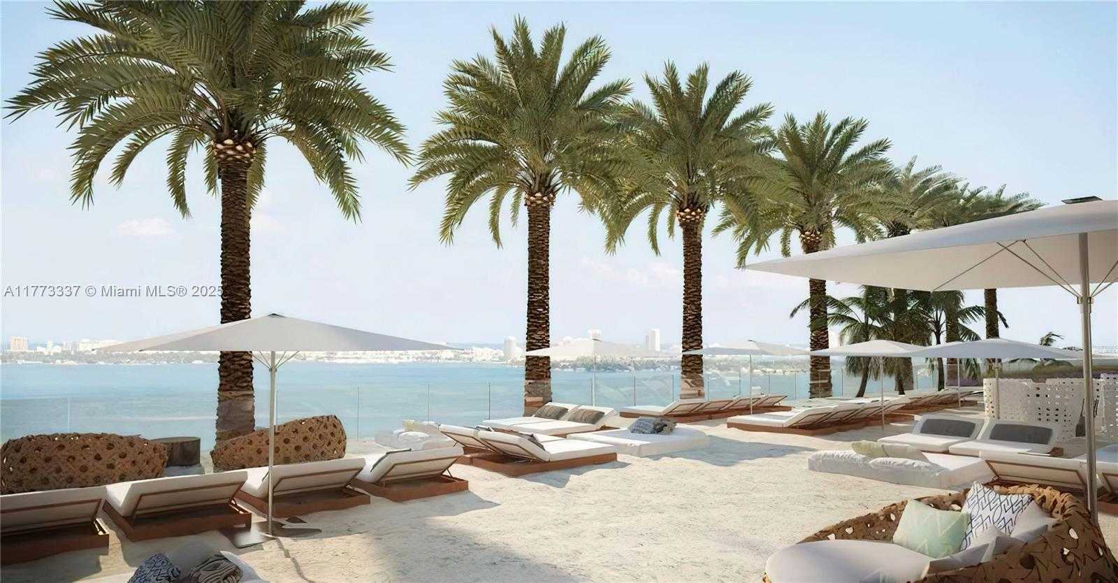 Small Image of 2900 NE 7th Ave, Miami, FL 33137, USA Number 24