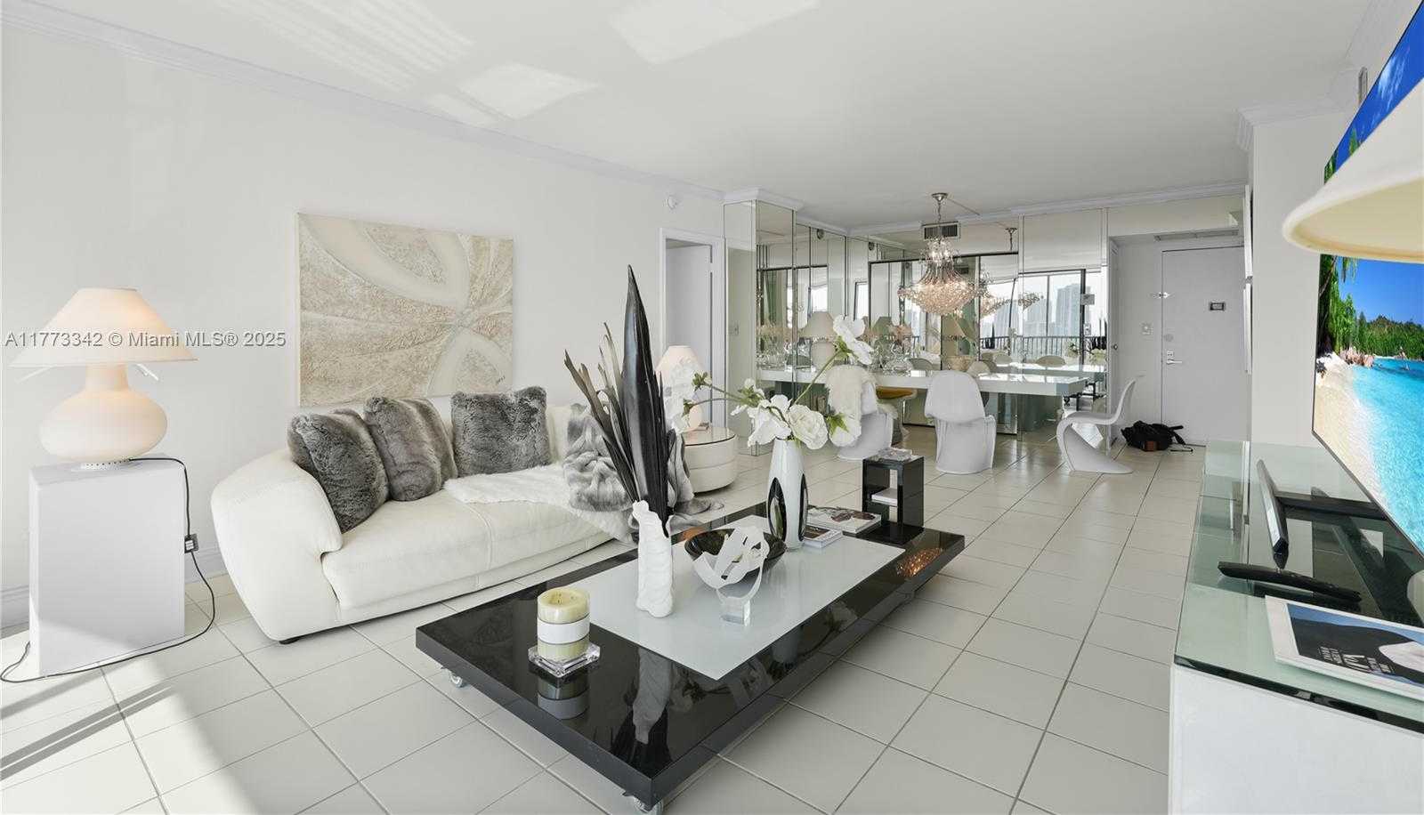 Small Image of 20301 WEST COUNTRY CLUB DR #1226, Aventura Number 4