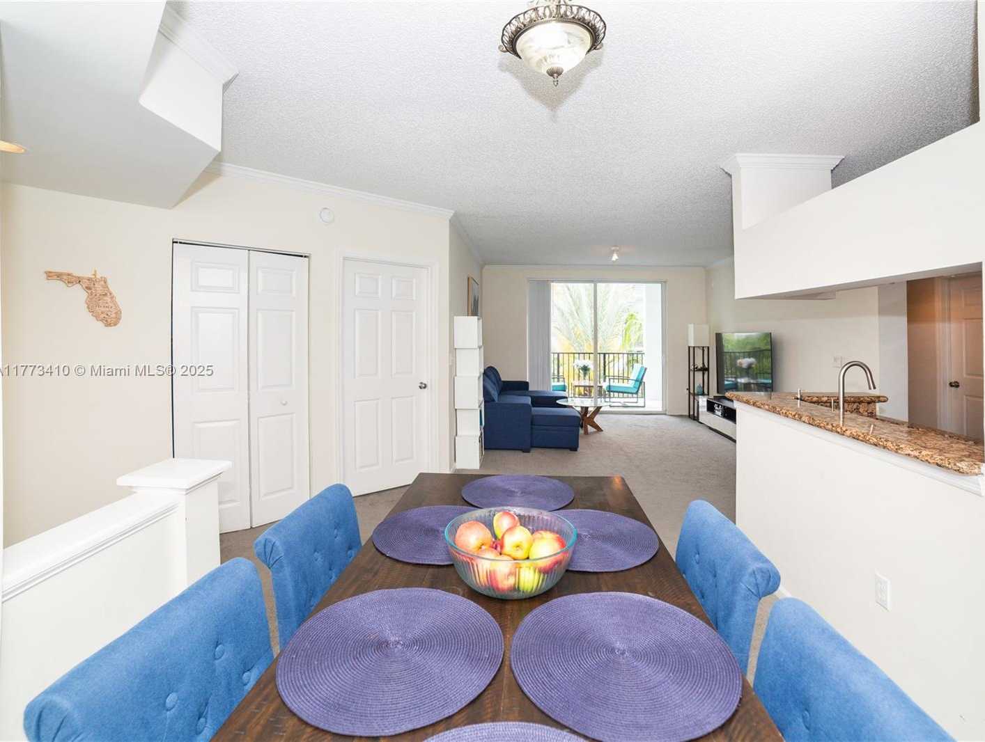 Small Image of 17125 NORTH BAY RD #3605, Sunny Isles Beach Number 12