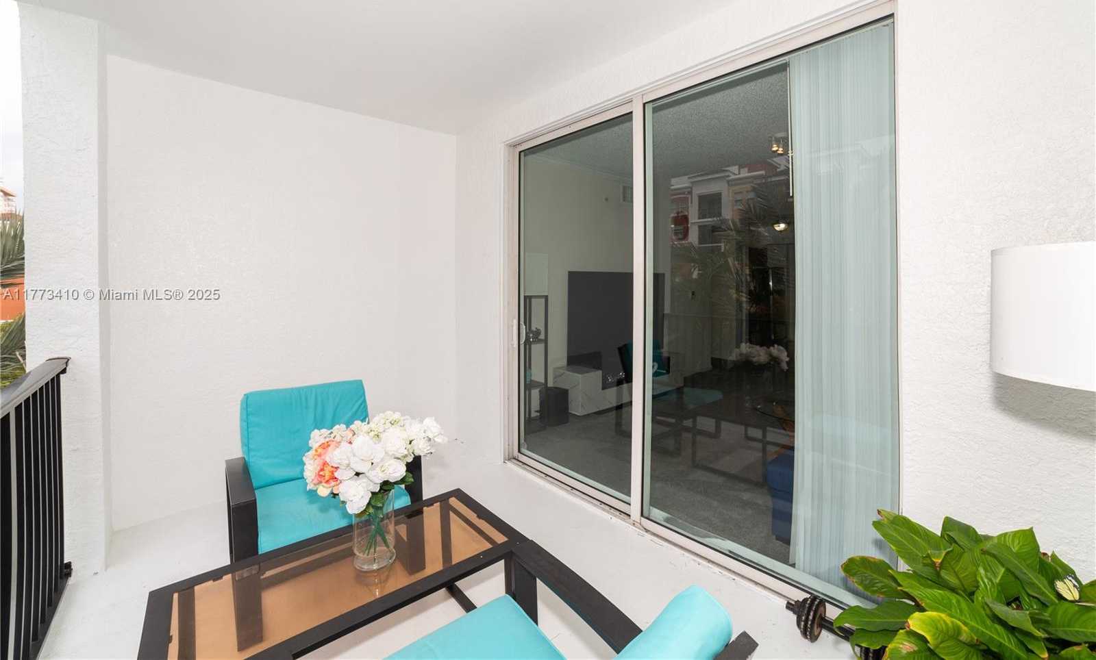 Small Image of 17125 NORTH BAY RD #3605, Sunny Isles Beach Number 3