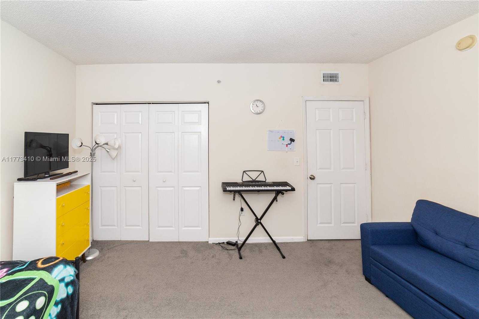 Small Image of 17125 NORTH BAY RD #3605, Sunny Isles Beach Number 38