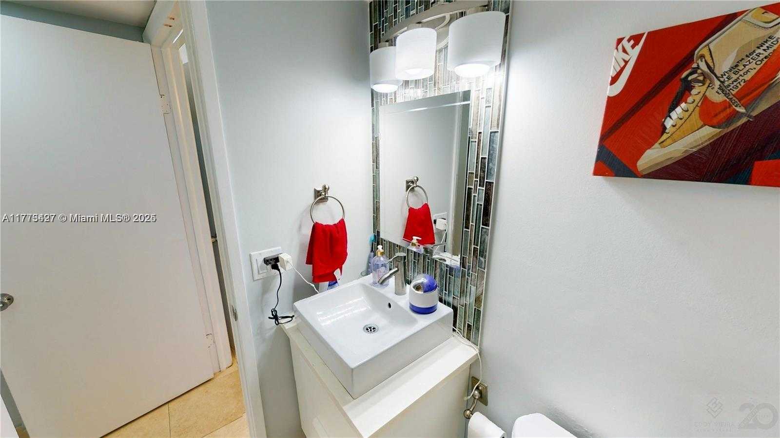 Small Image of 1351 NORTH EAST MIAMI GARDENS DR #704E, Miami Number 28