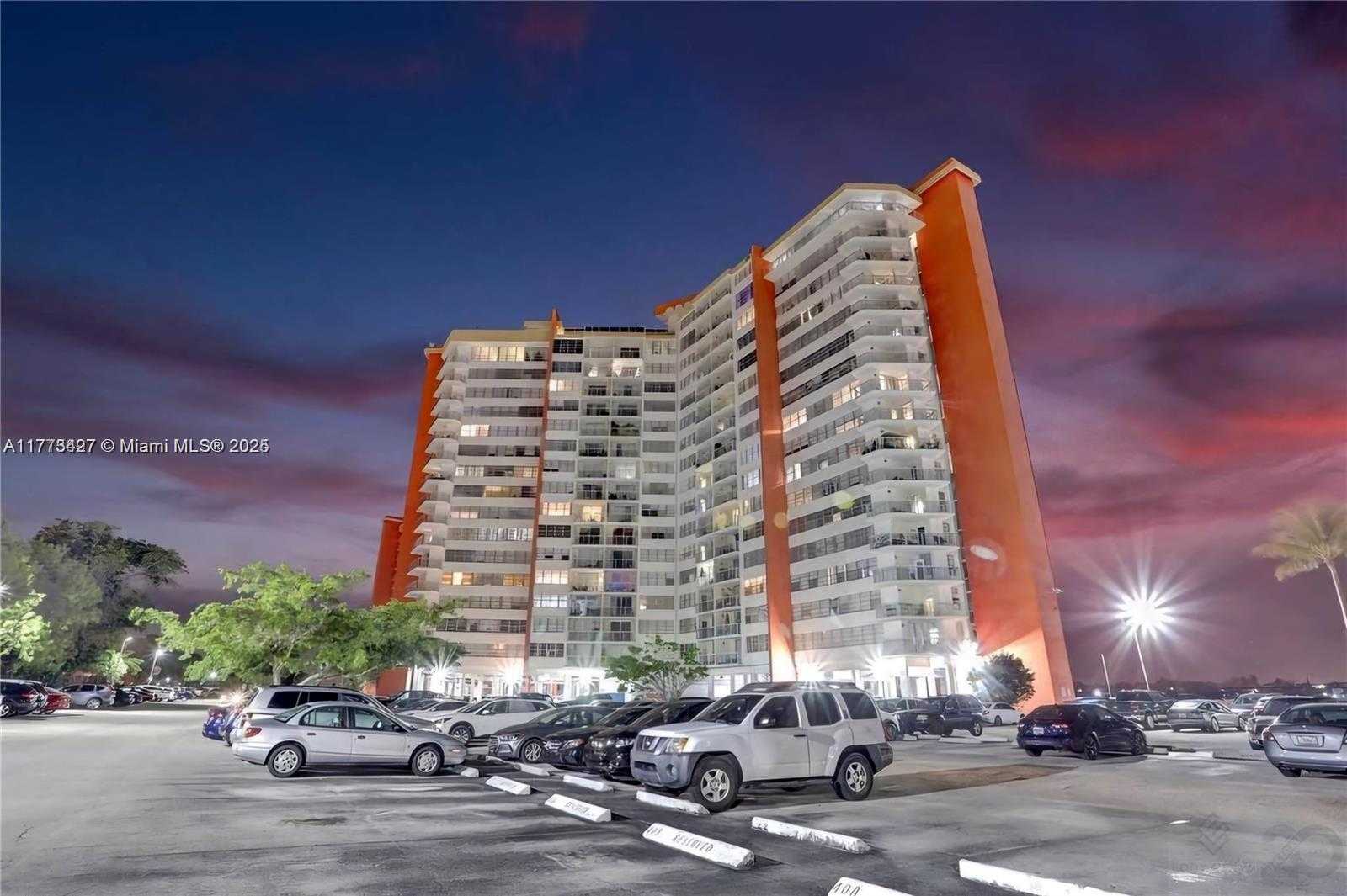 Small Image of 1351 NORTH EAST MIAMI GARDENS DR #704E, Miami Number 51