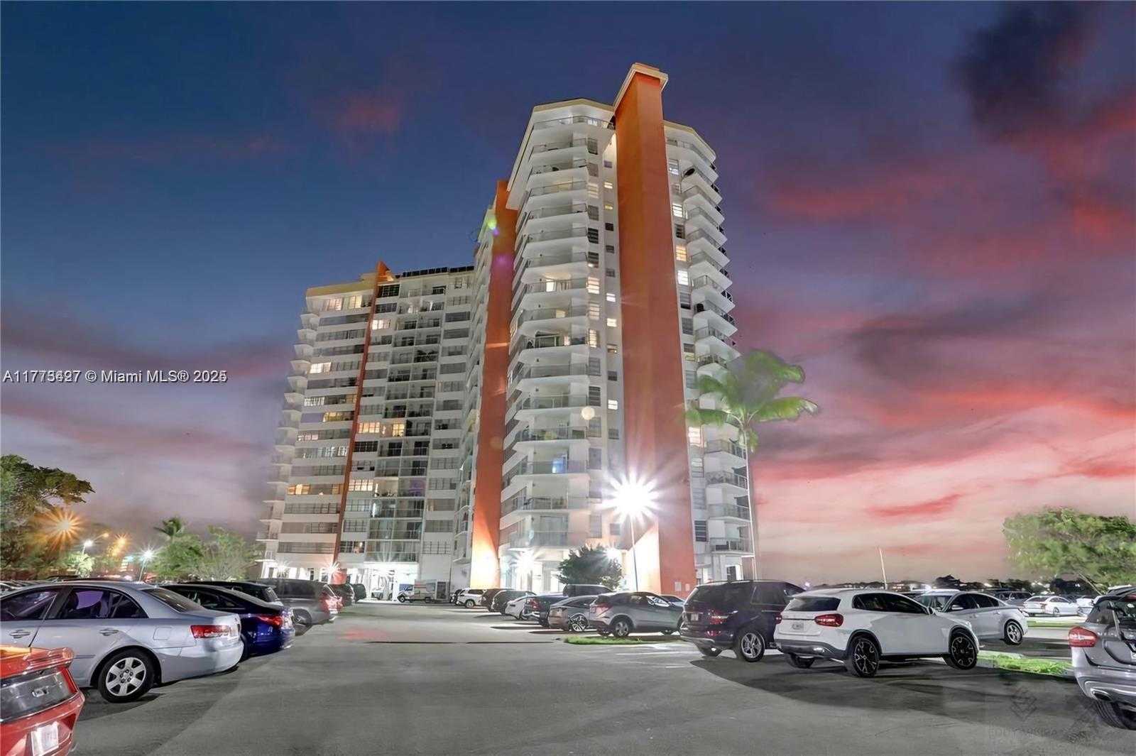Small Image of 1351 NORTH EAST MIAMI GARDENS DR #704E, Miami Number 52