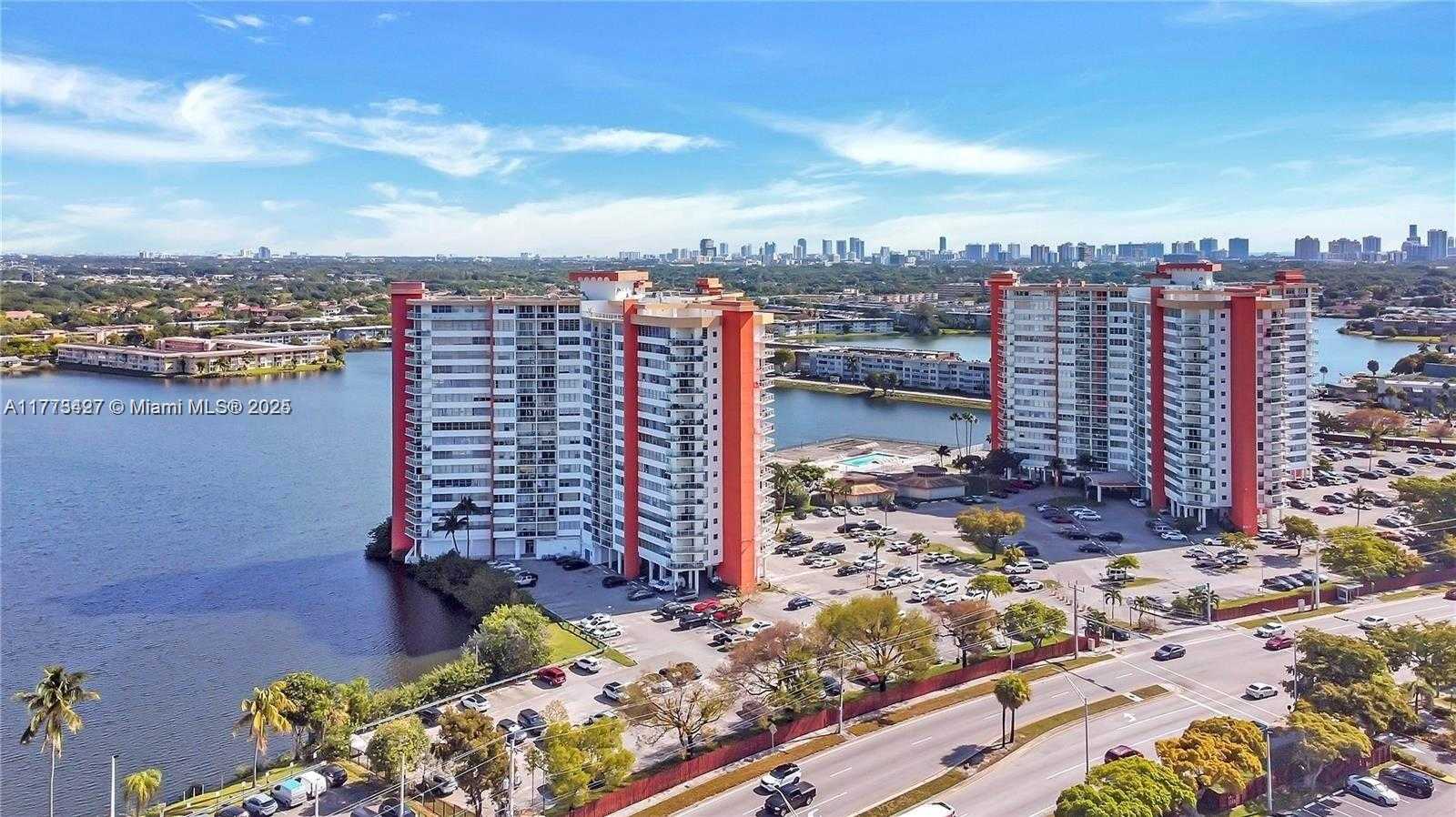 Small Image of 1351 NORTH EAST MIAMI GARDENS DR #704E, Miami Number 53