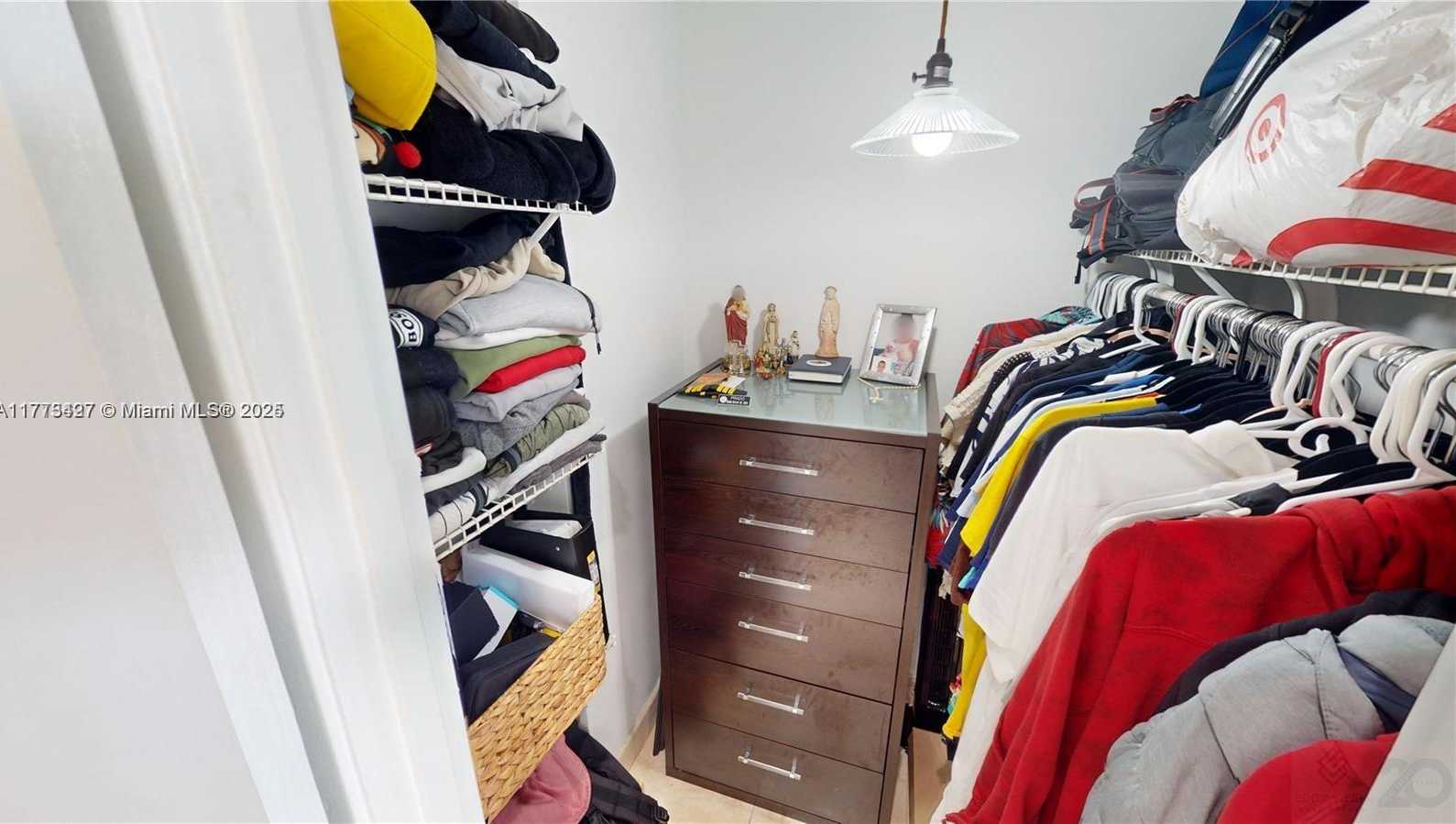 Small Image of 1351 NORTH EAST MIAMI GARDENS DR #704E, Miami Number 60
