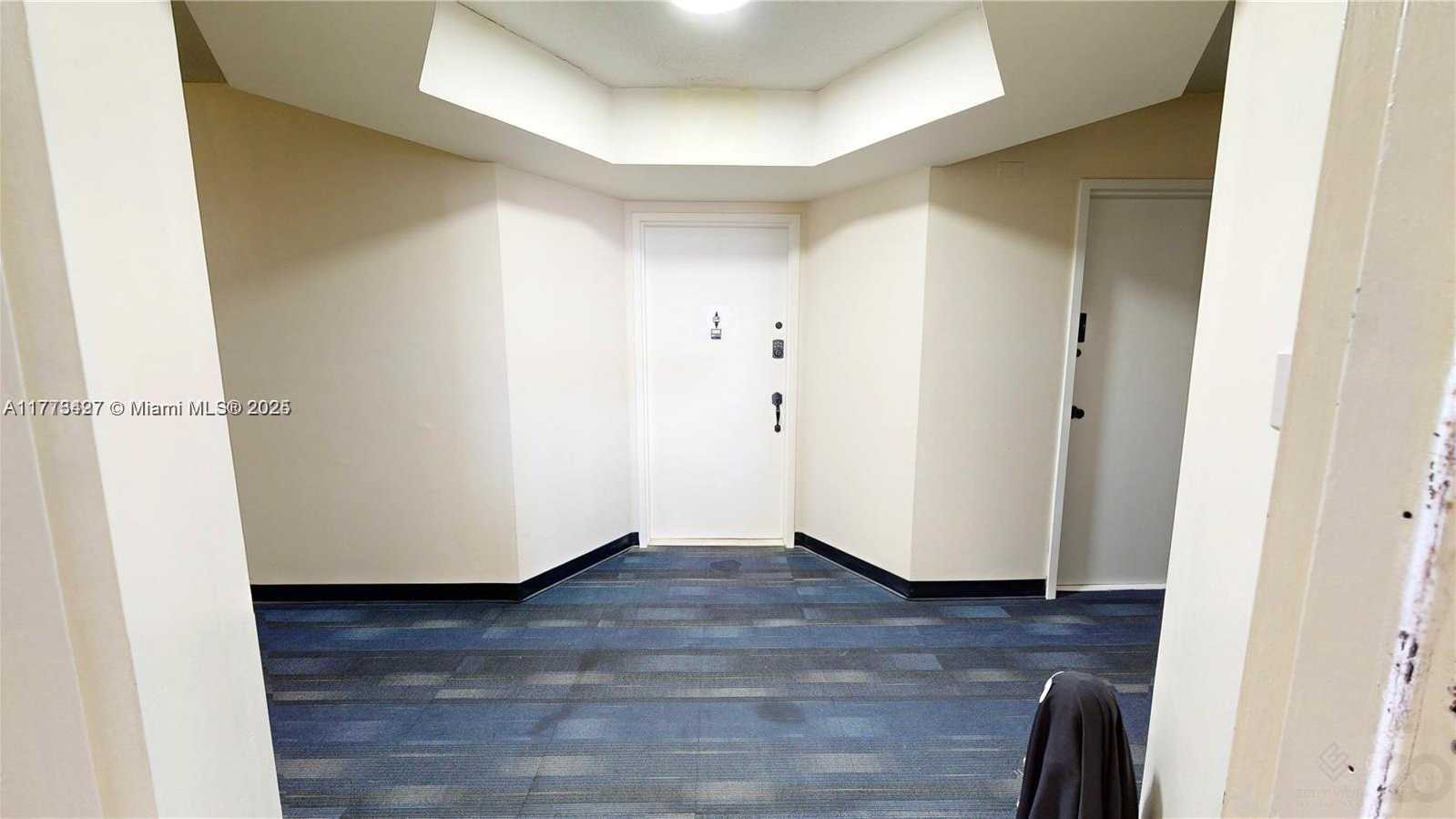 Small Image of 1351 NORTH EAST MIAMI GARDENS DR #704E, Miami Number 69
