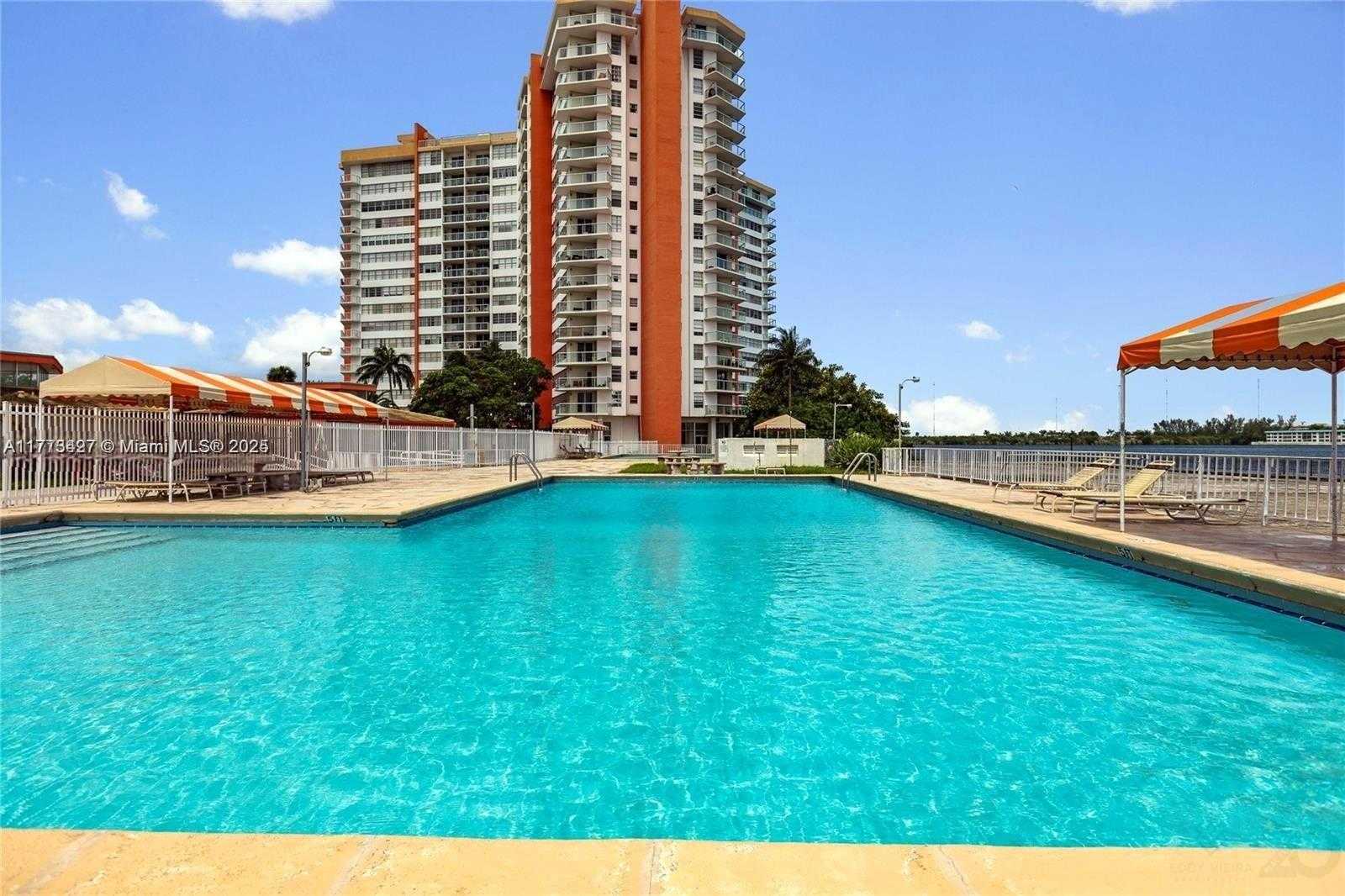 Small Image of 1351 NORTH EAST MIAMI GARDENS DR #704E, Miami Number 74