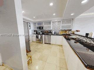 Small Image of 1351 NORTH EAST MIAMI GARDENS DR #704E, Miami Number 78