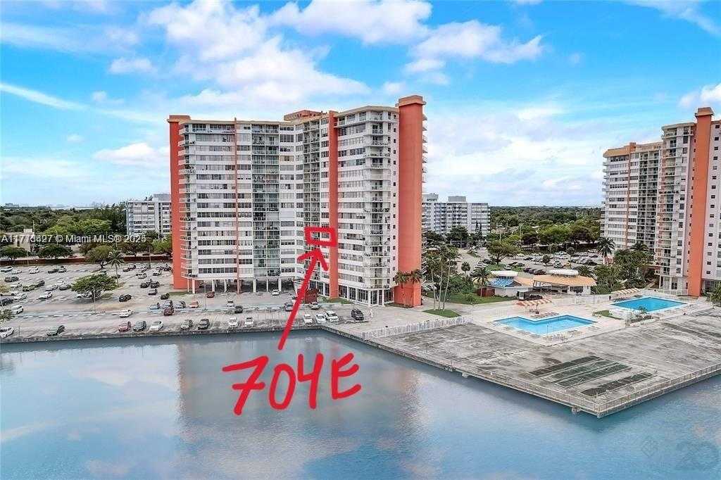 Small Image of 1351 NORTH EAST MIAMI GARDENS DR #704E, Miami Number 9