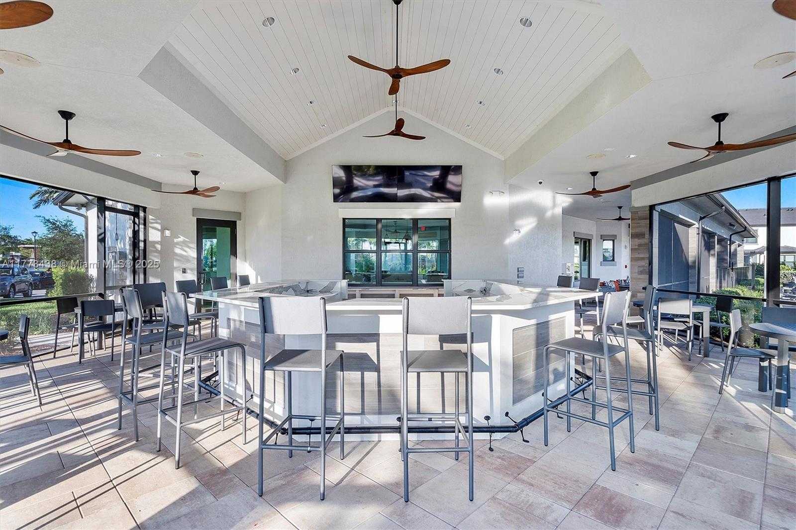 Small Image of 2157 SOUTH APPLETON CIR S #2157, Oakland Park Number 35