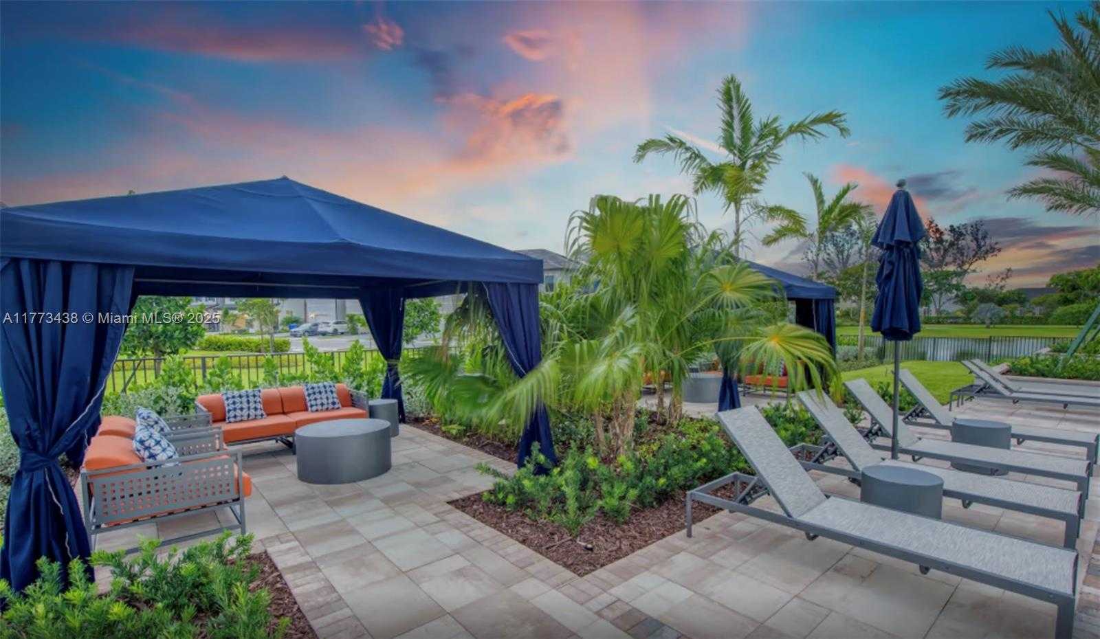 Small Image of 2157 SOUTH APPLETON CIR S #2157, Oakland Park Number 38