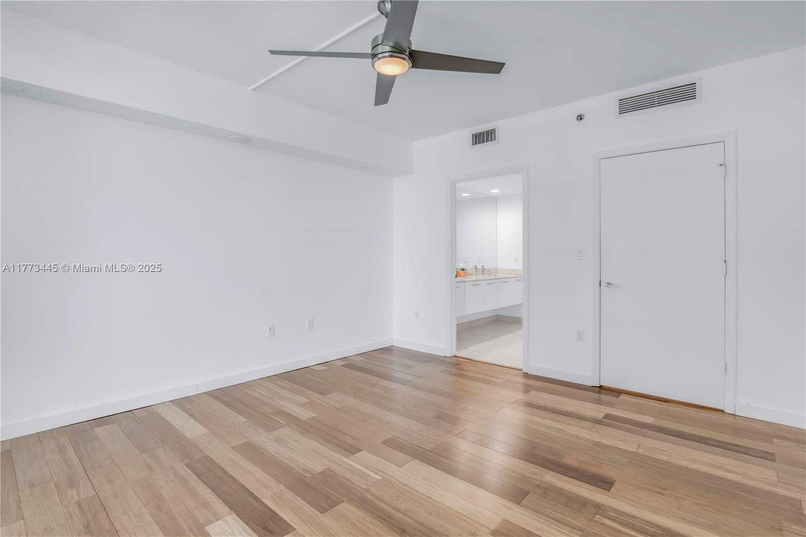 Small Image of 55 SOUTH EAST 6TH ST #3503, Miami Number 13