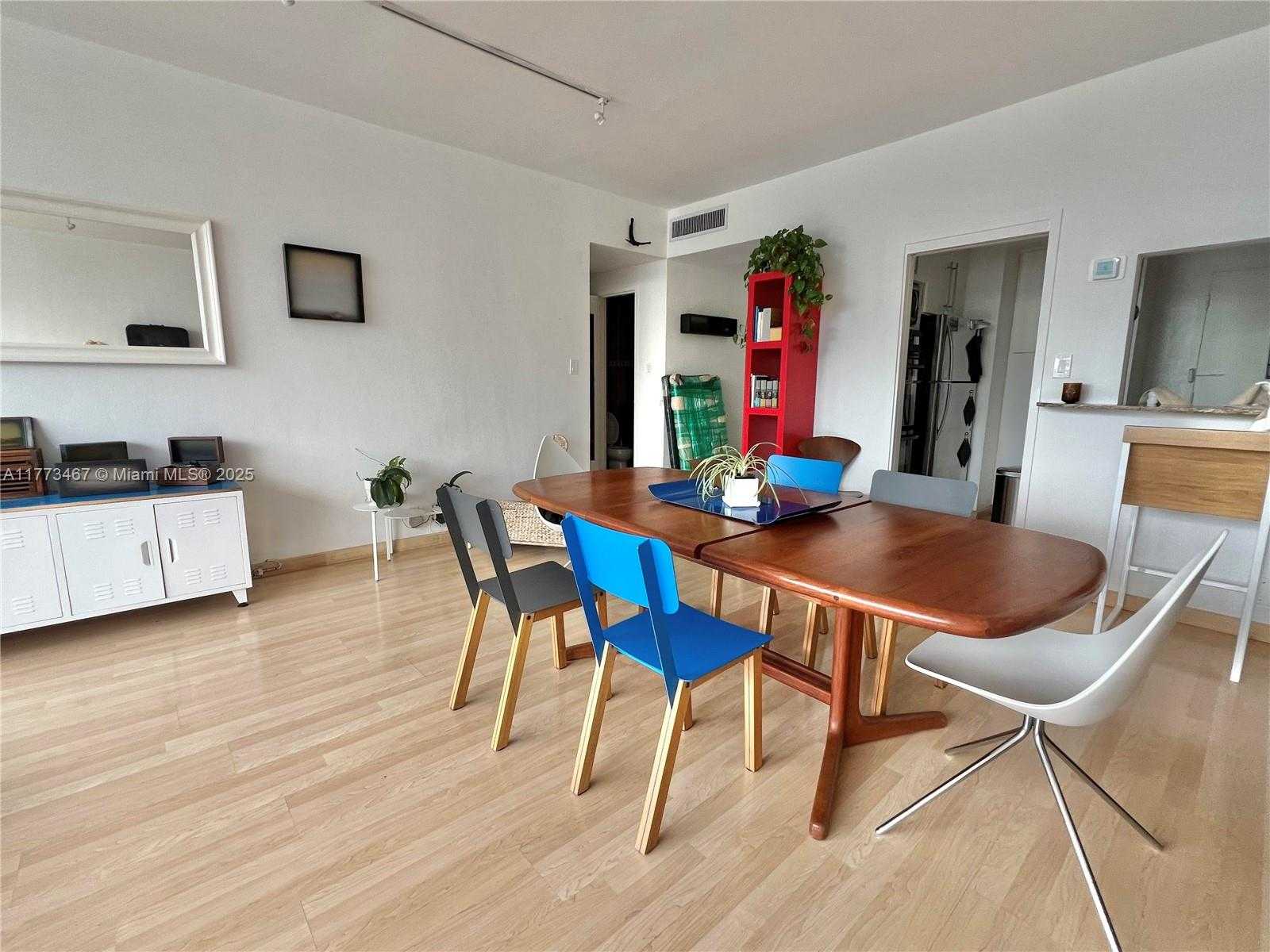 Small Image of 20 ISLAND AVE #210, Miami Beach Number 4