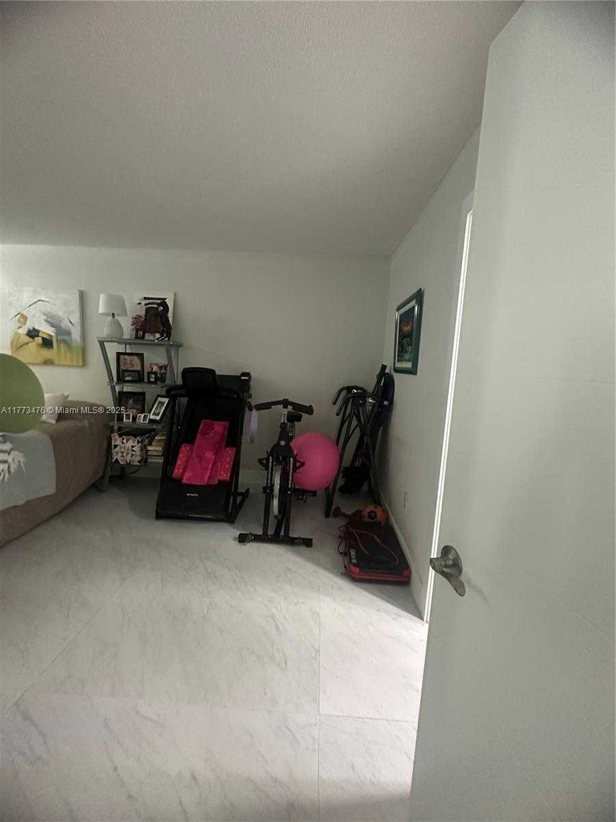 Small Image of 1080 94 ST #110, Bay Harbor Islands Number 15
