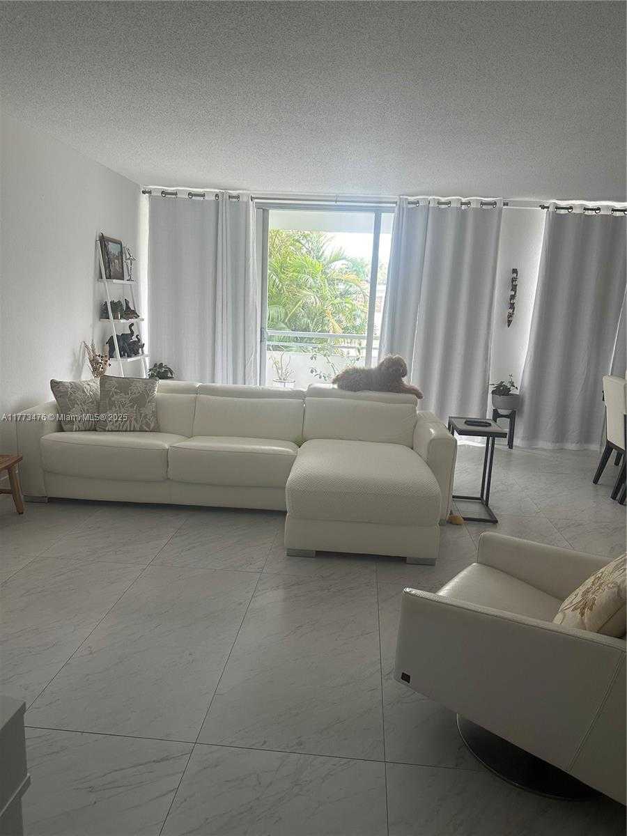 Small Image of 1080 94 ST #110, Bay Harbor Islands Number 21