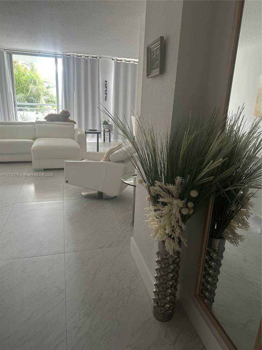 Small Image of 1080 94 ST #110, Bay Harbor Islands Number 26