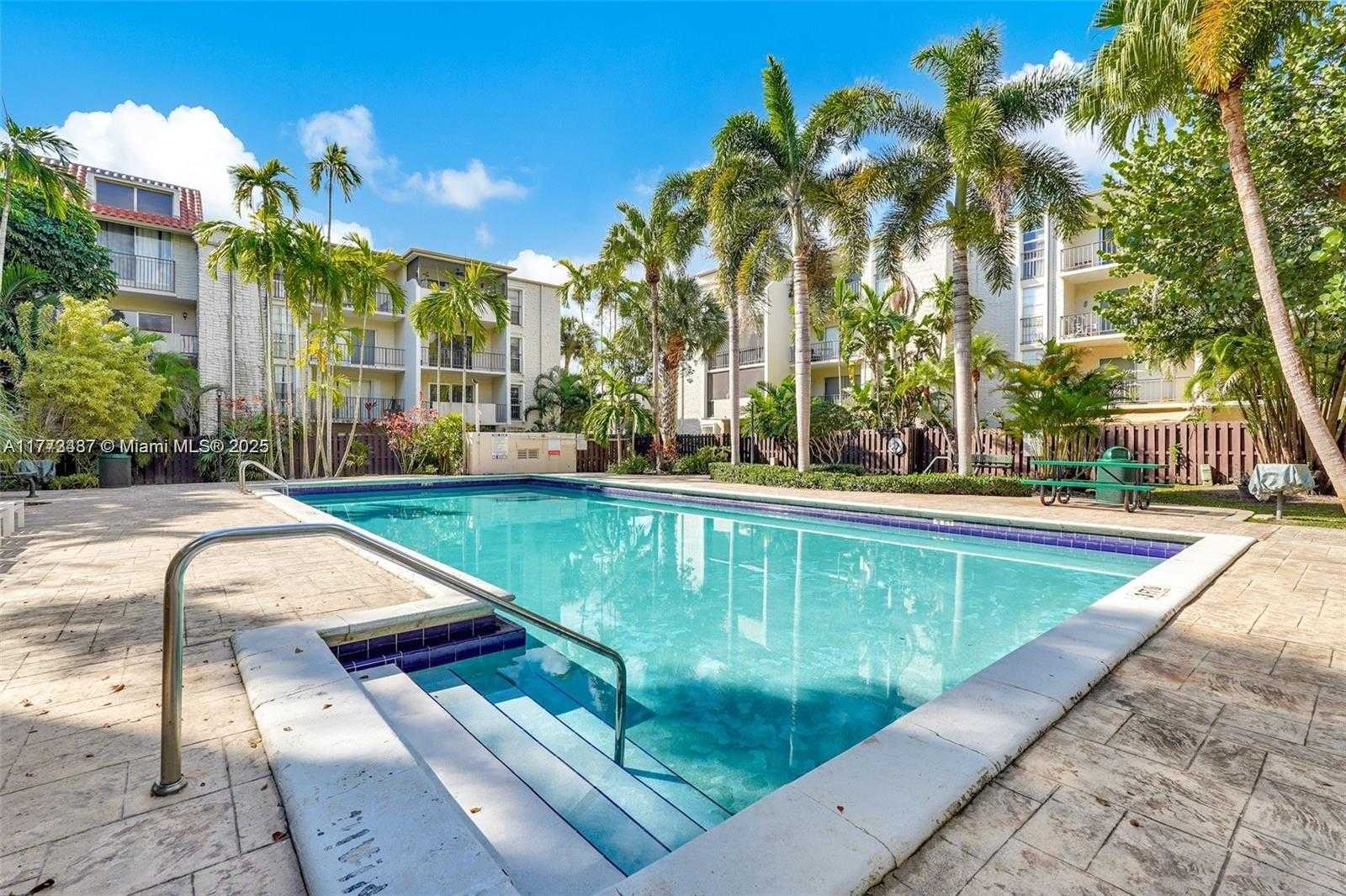 Small Image of 6890 NORTH KENDALL DRIVE #B202, Pinecrest Number 25