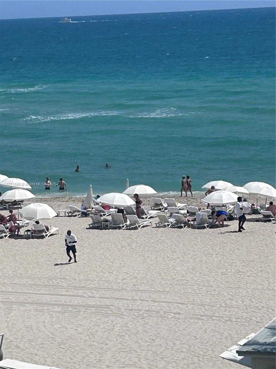 Small Image of 18001 COLLINS AVE #2206, Sunny Isles Beach Number 21