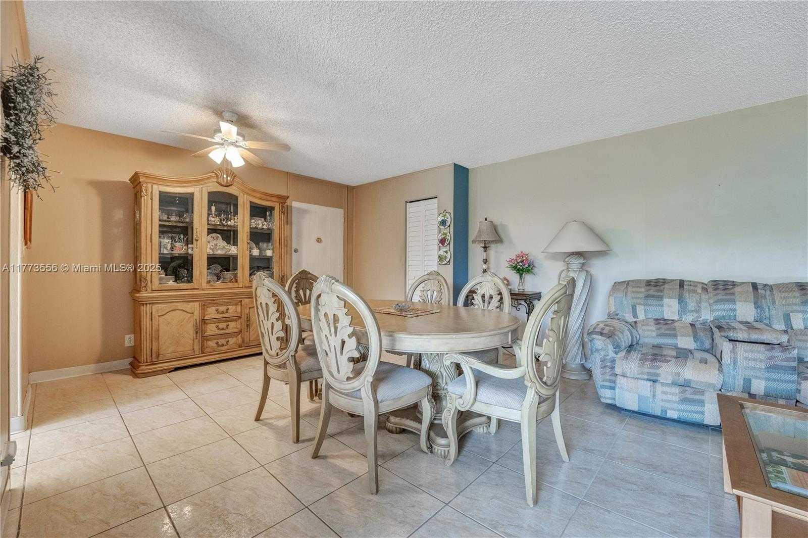 Small Image of 922 NORTH EAST 199TH ST #206, Miami Number 9