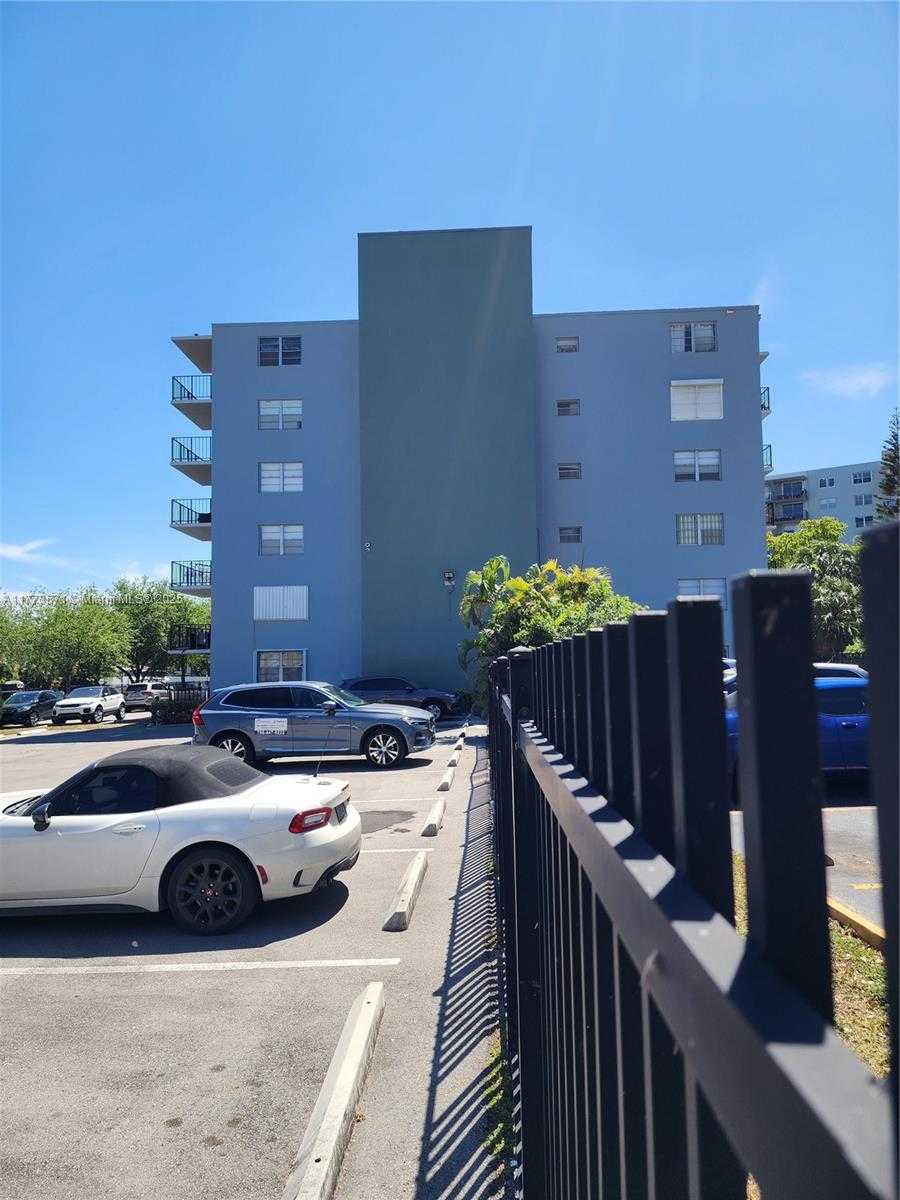 Small Image of 12500 NORTH EAST 15TH AVE #112, North Miami Number 2