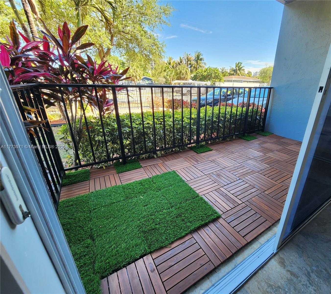 Small Image of 12500 NORTH EAST 15TH AVE #112, North Miami Number 30