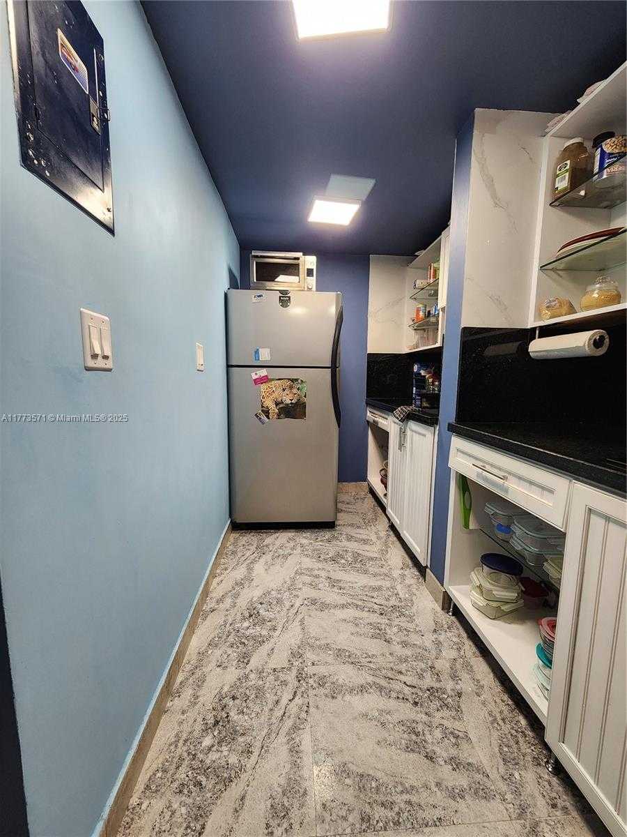 Small Image of 12500 NORTH EAST 15TH AVE #112, North Miami Number 8