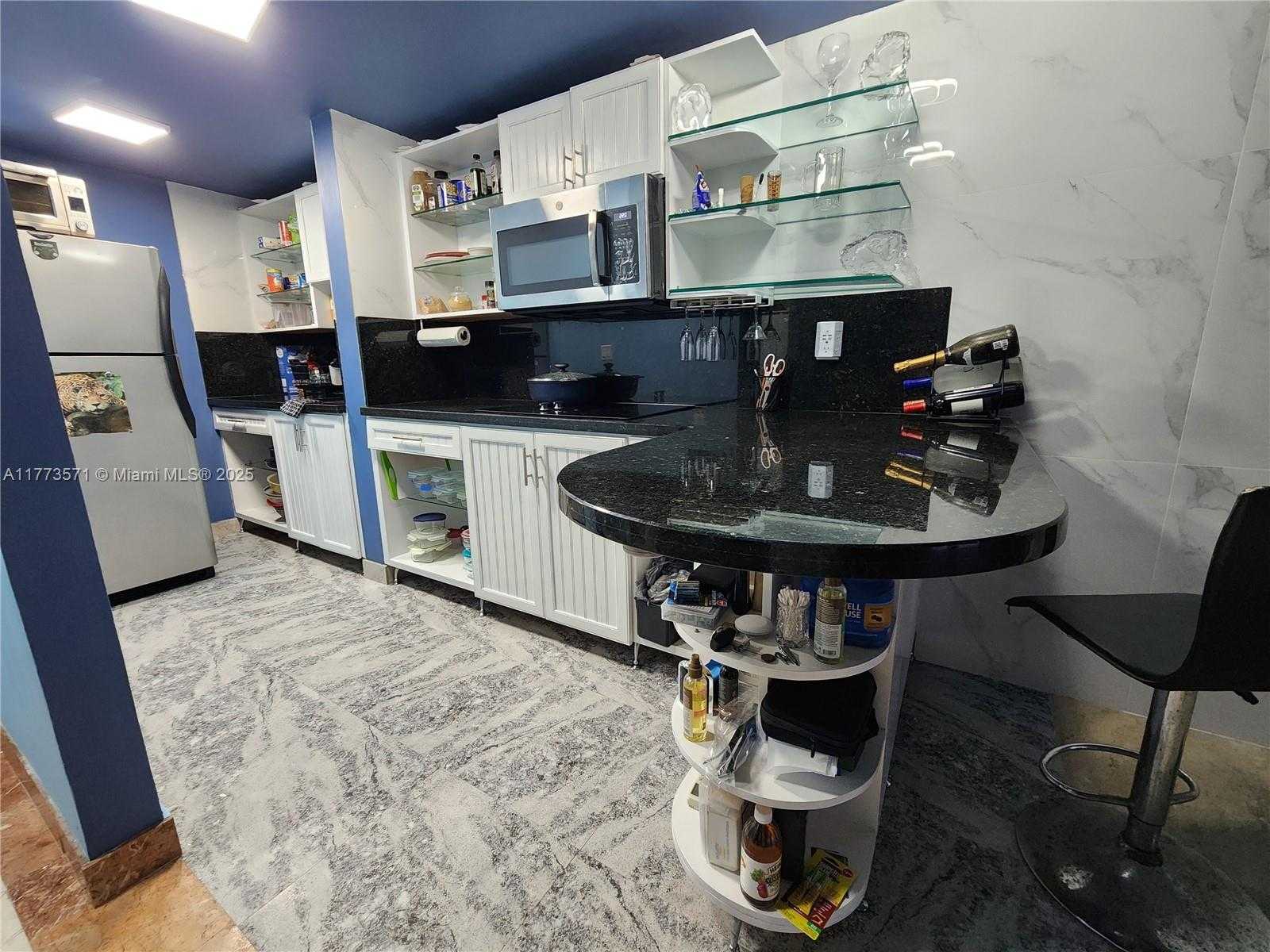 Small Image of 12500 NORTH EAST 15TH AVE #112, North Miami Number 9