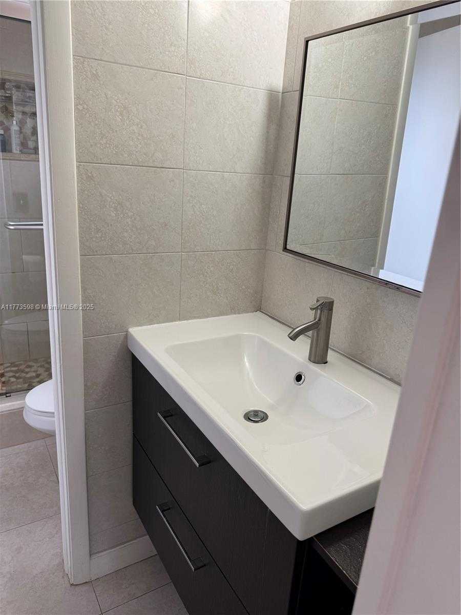 Small Image of 2786 NORTH WEST 104TH AVE #101, Sunrise Number 29