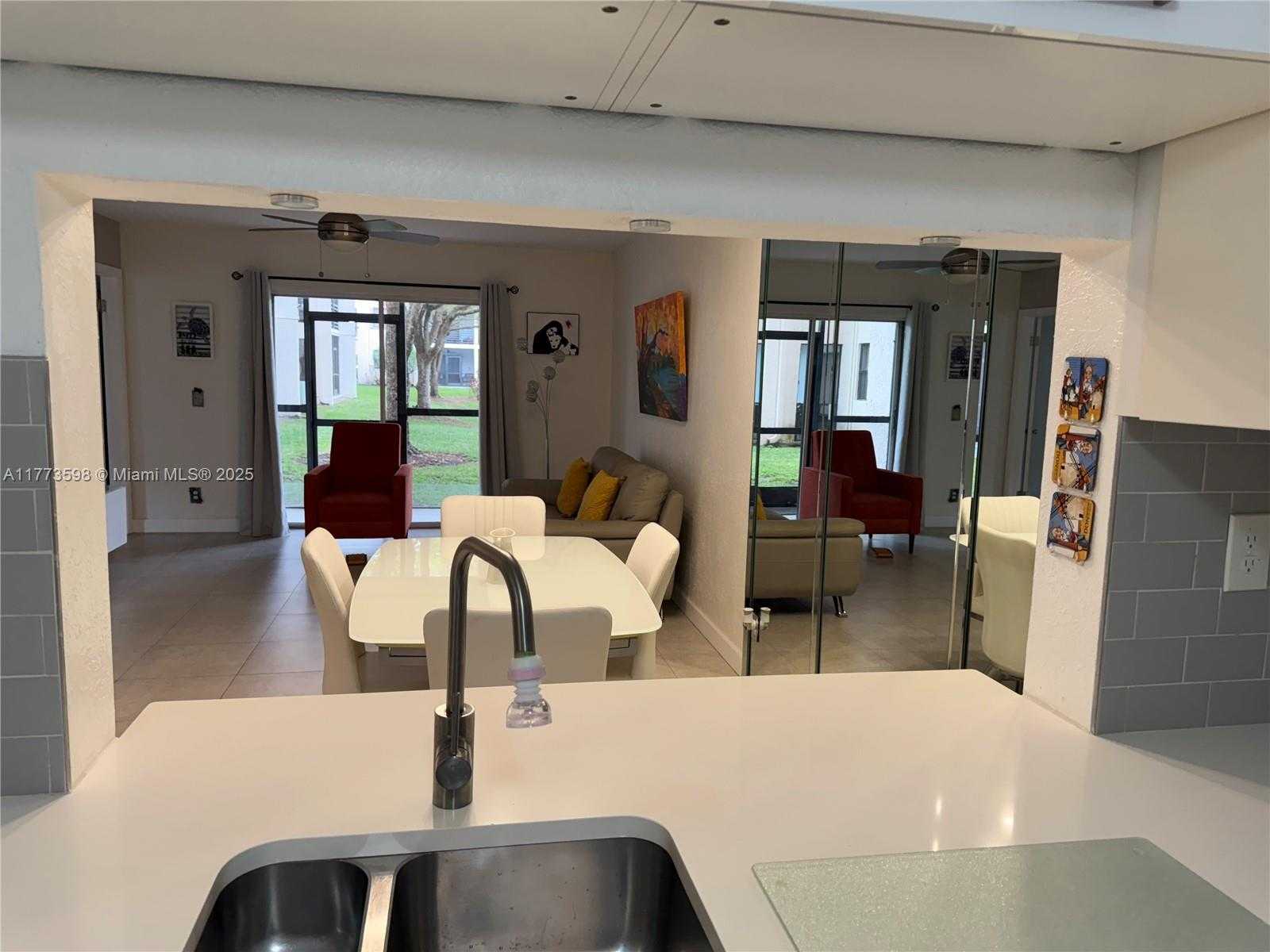 Small Image of 2786 NORTH WEST 104TH AVE #101, Sunrise Number 3