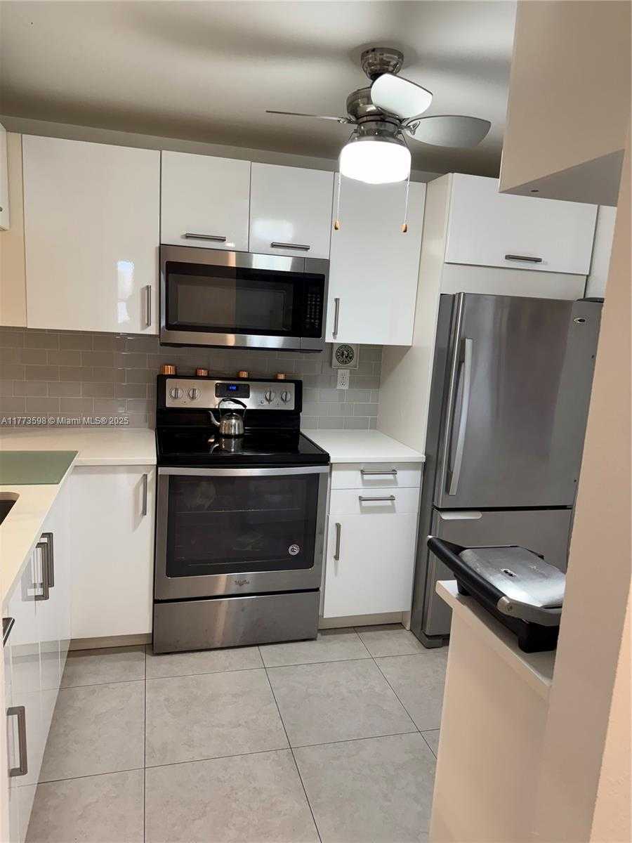Small Image of 2786 NORTH WEST 104TH AVE #101, Sunrise Number 6
