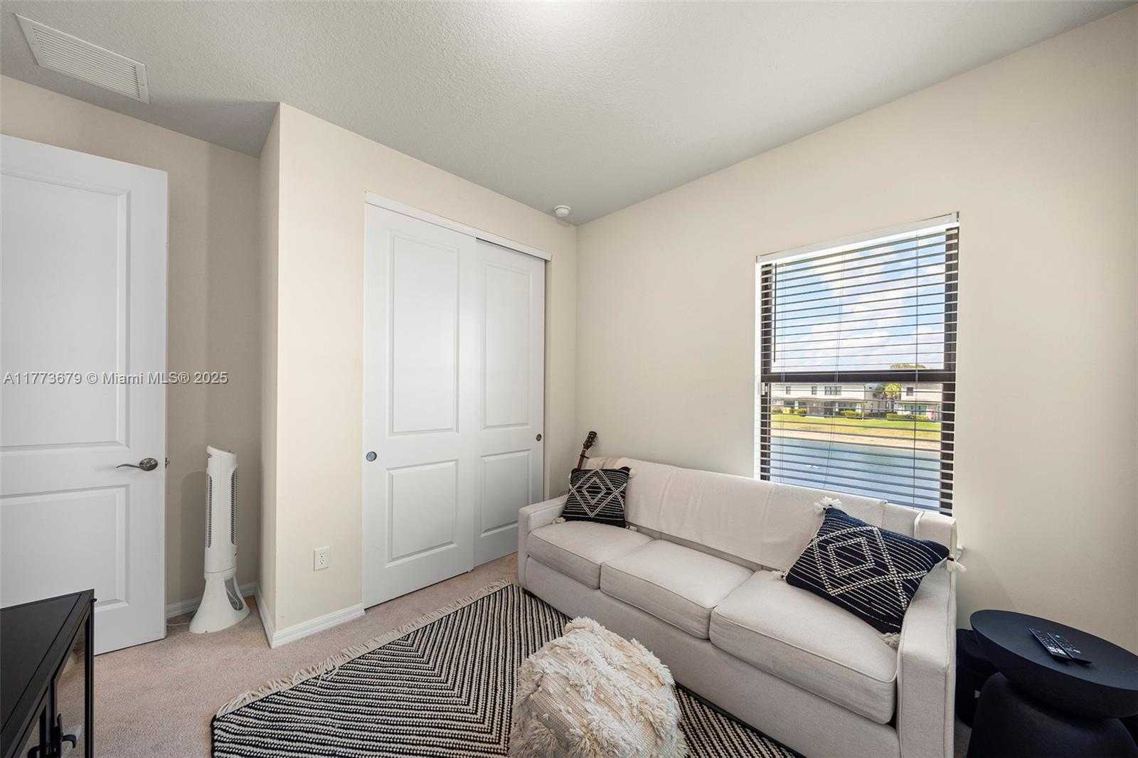 Small Image of 2193 APPLETON CIRCLE S, Oakland Park Number 24